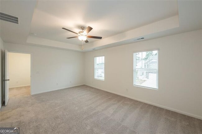 Building Photo - 182 Parkwood Dr