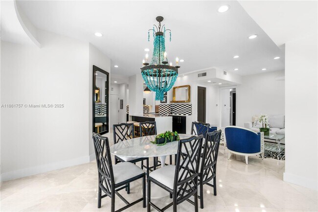 Building Photo - 209 N Fort Lauderdale Beach Blvd
