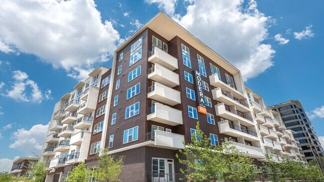 Building Photo - 4131 McKinney Ave