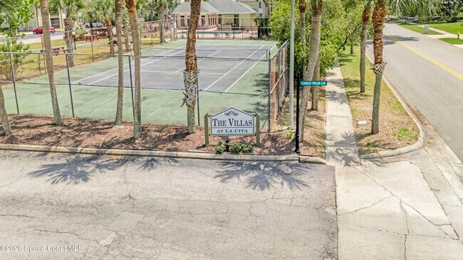 Building Photo - 3550 Sable Palm Ln