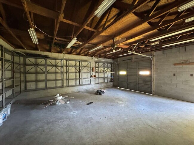 Building Photo - 1220 Tennessee Ave