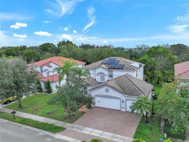 Building Photo - 5271 SW 173rd Ave
