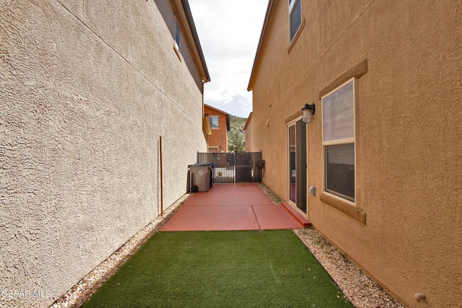 Building Photo - 6716 Red Canyon Sage Ln