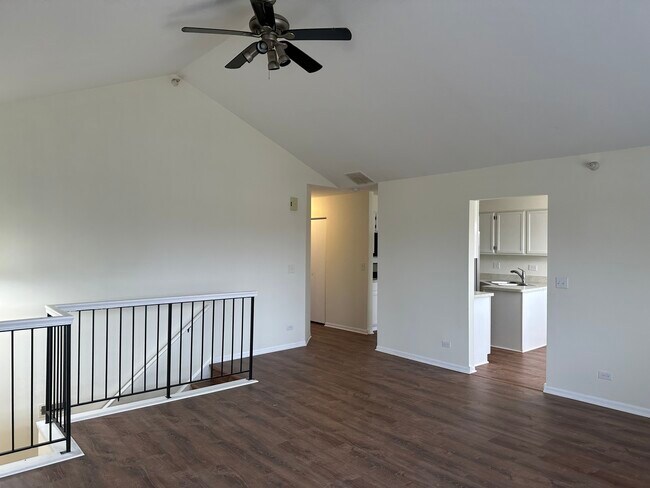 Building Photo - 1361 Orleans Dr