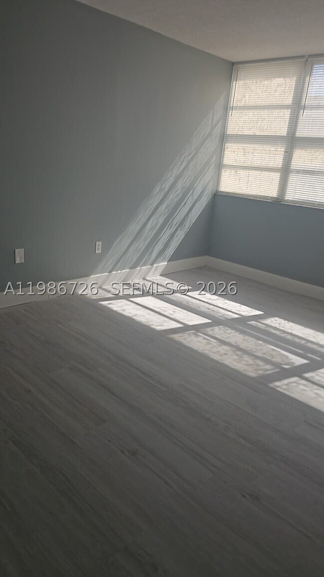 Building Photo - 2841 NE 163rd St