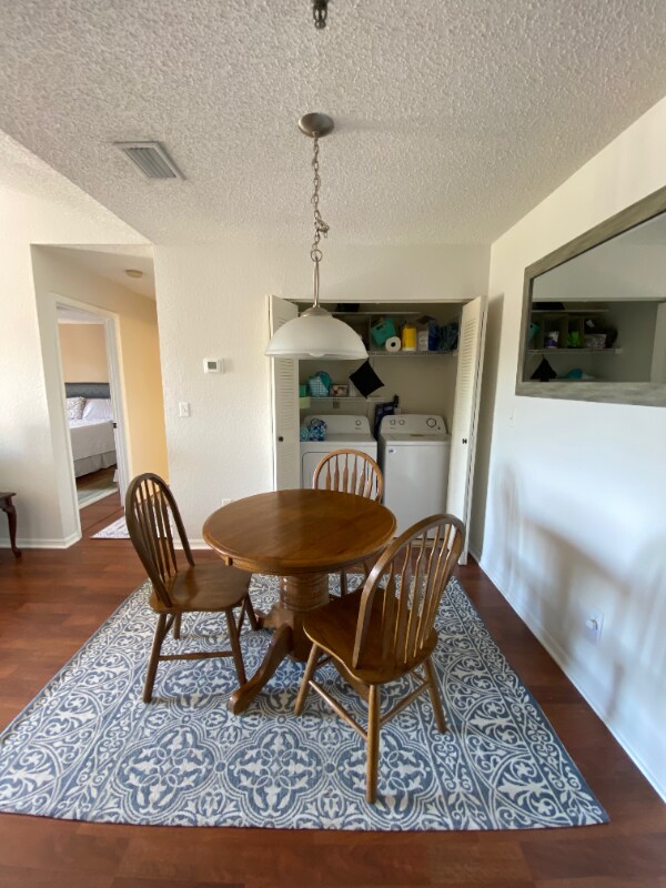 Building Photo - 10265 Gandy Blvd N