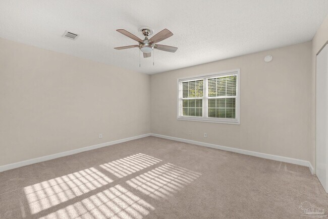 Building Photo - 4490 FL-87