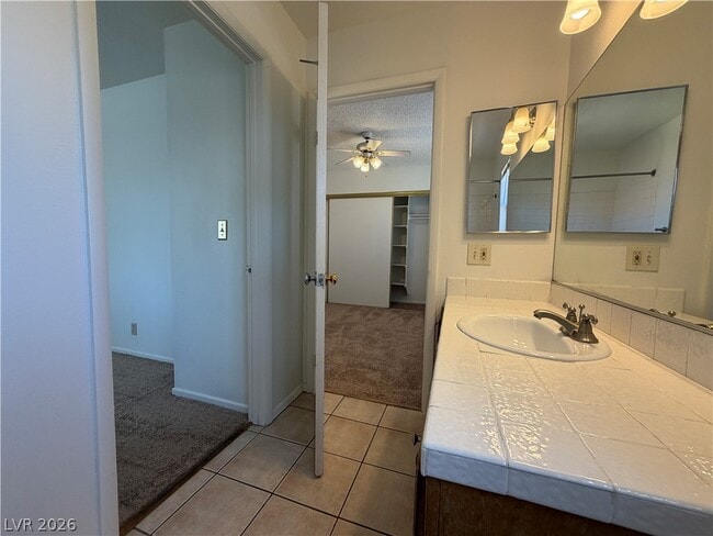 Building Photo - 9509 Swan Bay Dr