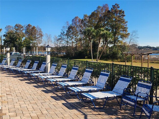 Building Photo - 24921 Pine Hill