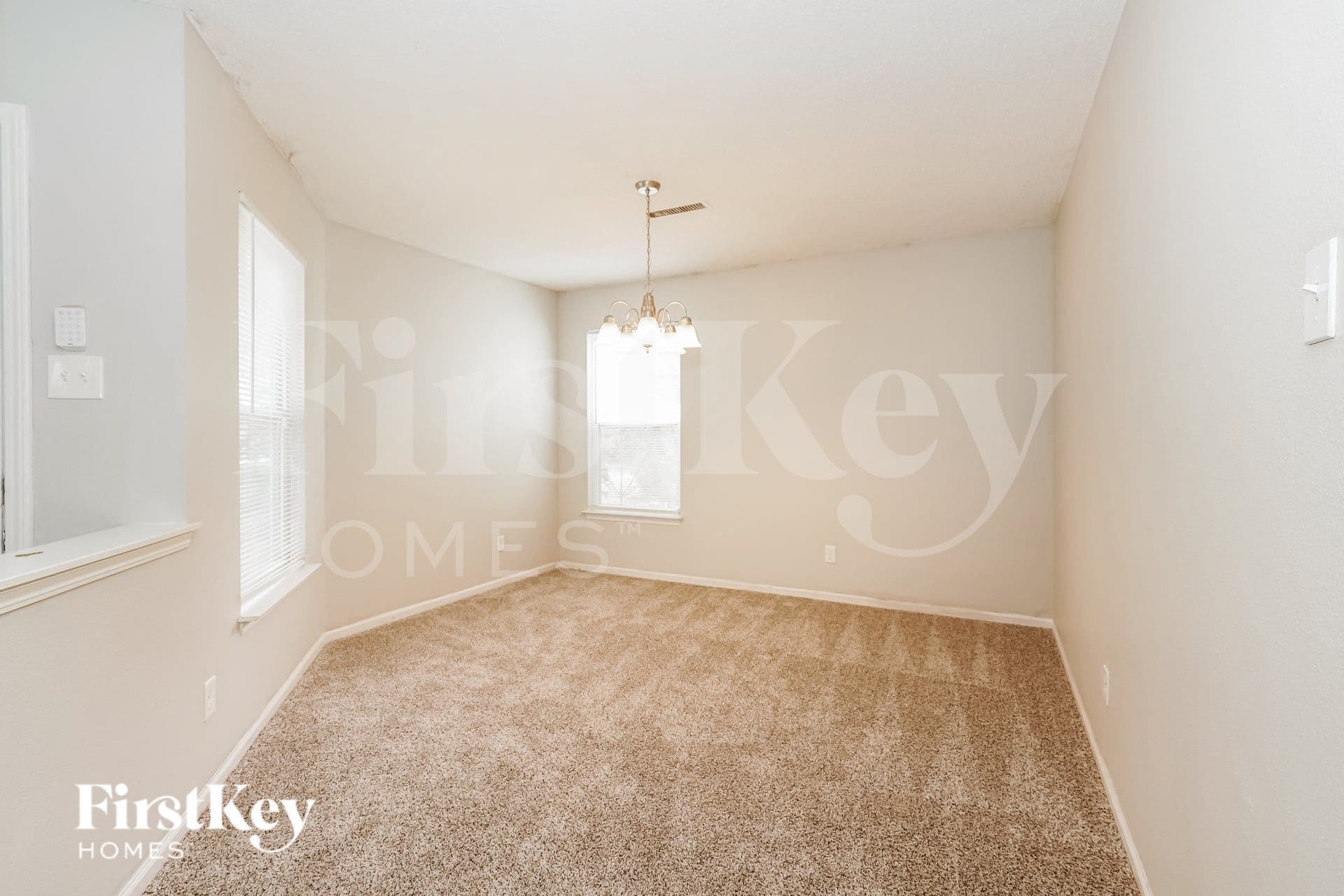 Building Photo - 2732 Redland Ln