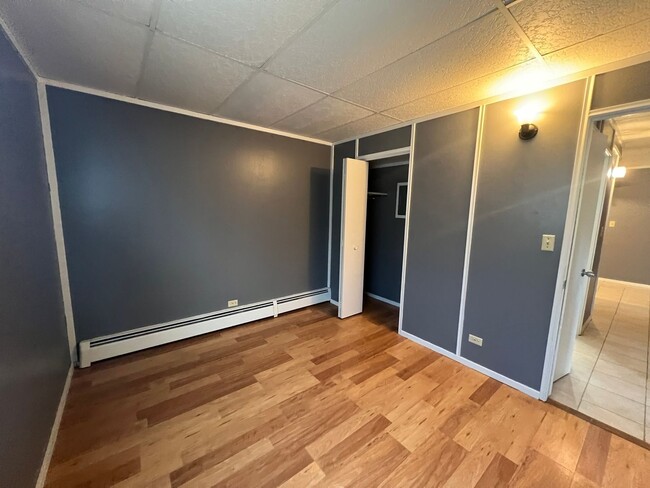 Building Photo - 3614 Weiland Ave