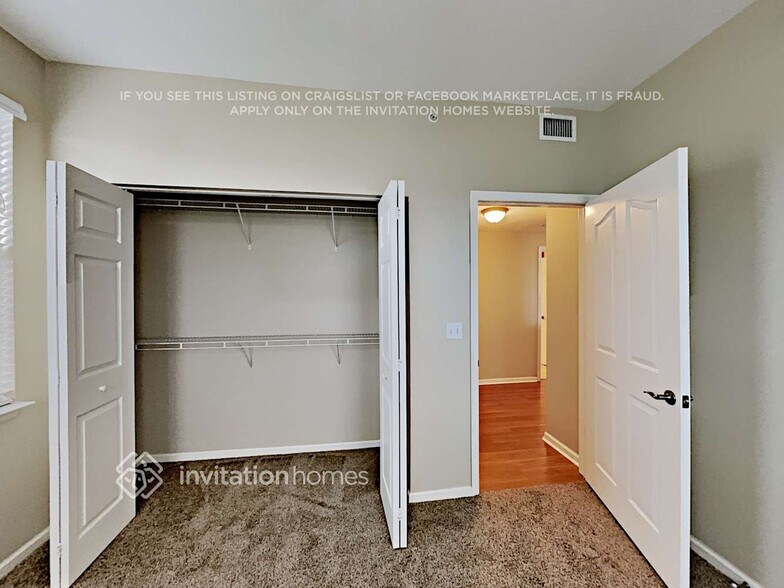 Building Photo - 276 Murcia Dr