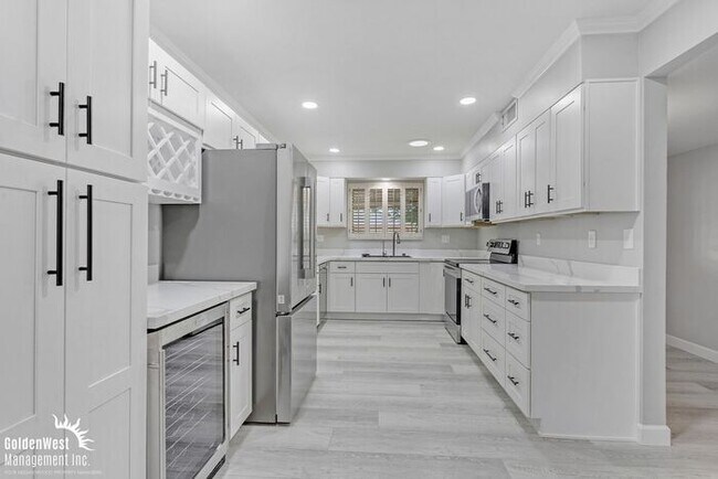Building Photo - Beautiful 3Bdm 2Ba Home in Suncity!