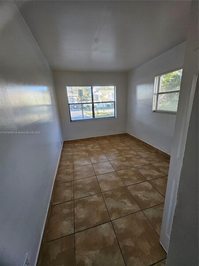 Building Photo - 11570 NW 42nd St