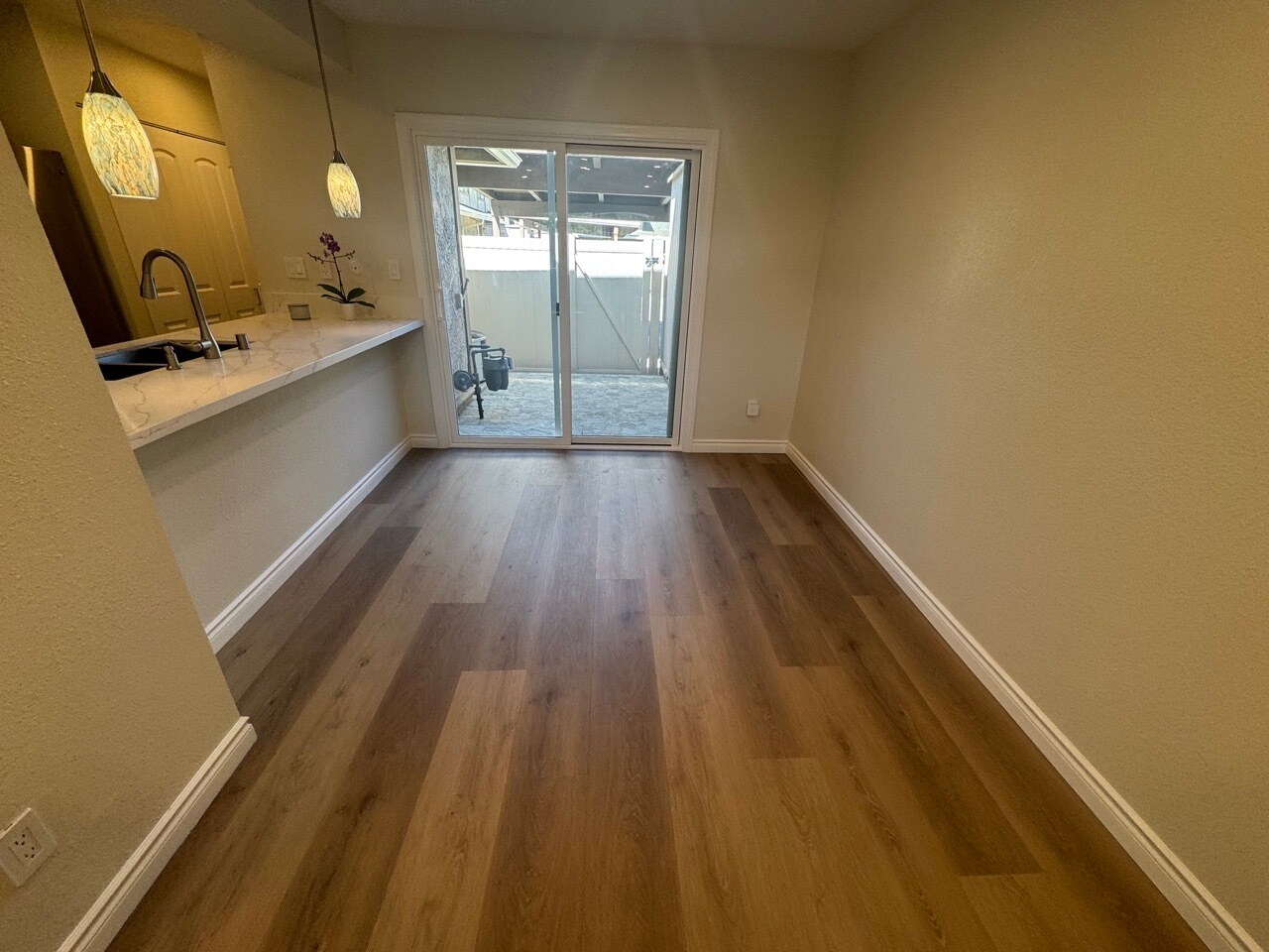 Building Photo - 28835 Conejo View Dr