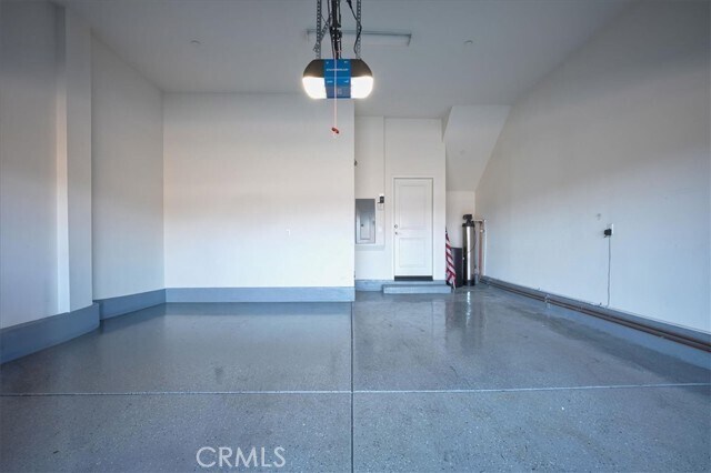 Building Photo - 661 Sawyer Pl