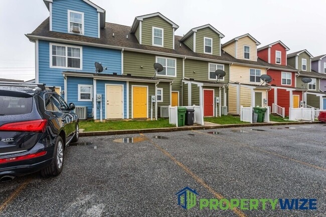 Building Photo - 4128 Orchard Ridge Blvd
