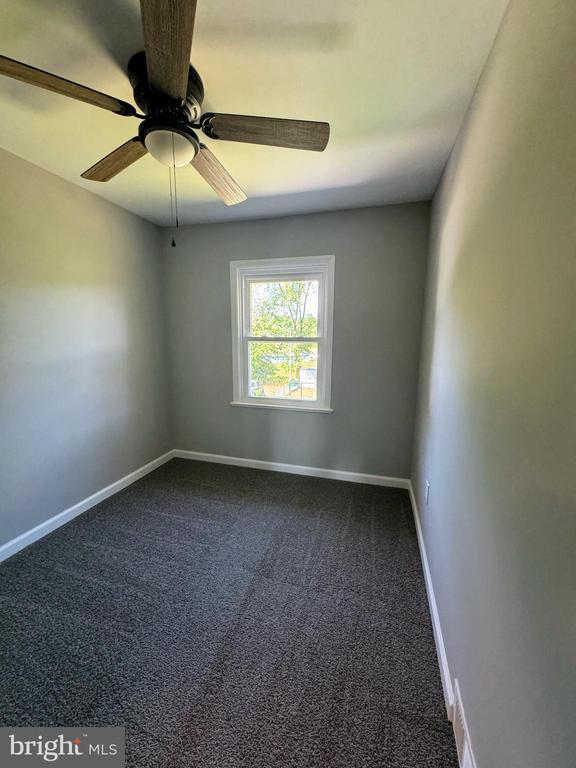 Building Photo - 1015 Alcyon Dr