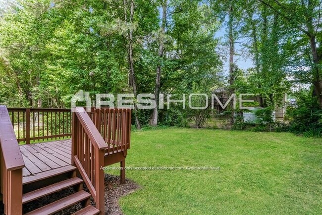 Building Photo - 2267 Cherokee Valley Dr