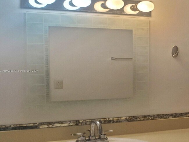 Building Photo - 8245 Lake Dr