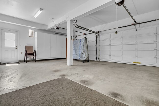 Building Photo - 12 Bergamo