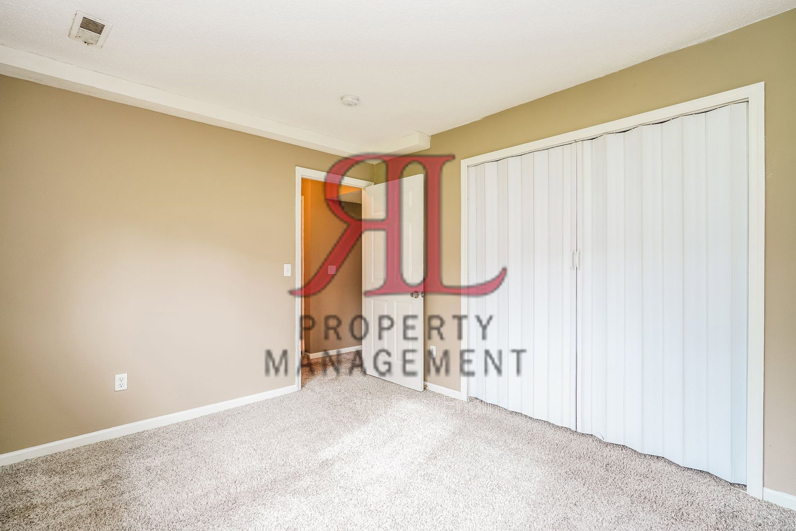 Building Photo - 1640 Butterfly Ct