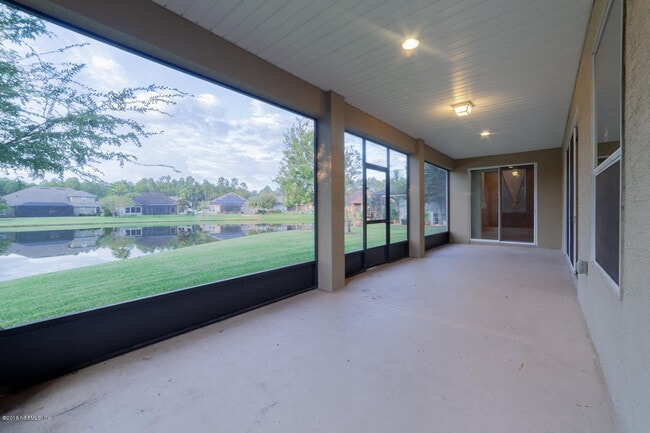 Building Photo - 732 Castledale Ct