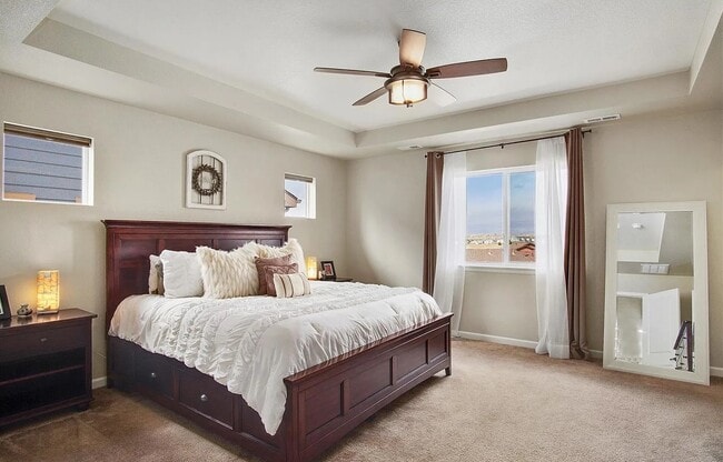 Building Photo - 912 McMurdo Cir