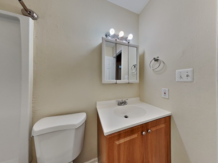 Building Photo - 6110 Epperson Dr
