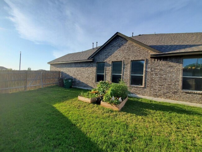 Building Photo - 1024 Palo Duro Loop