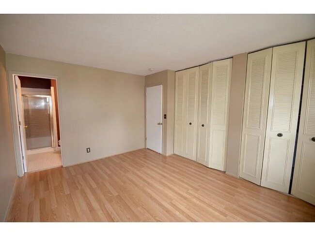 Building Photo - 7237 Brunswick Ave N