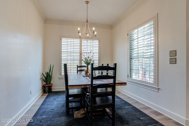 Building Photo - 5512 103rd St