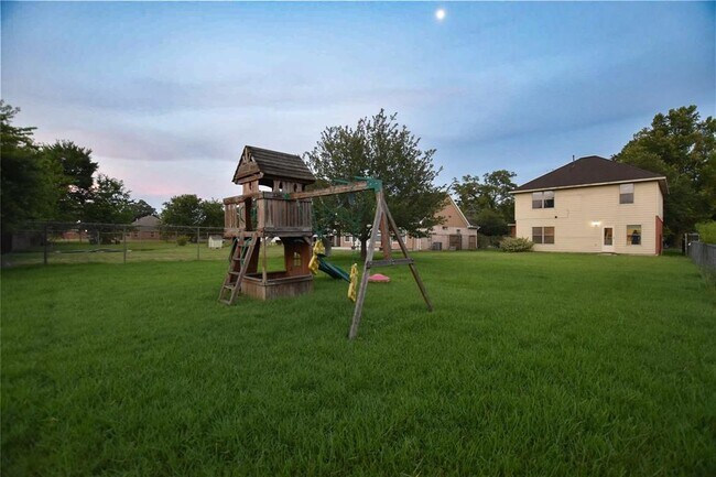 Building Photo - 8035 Dockal Rd