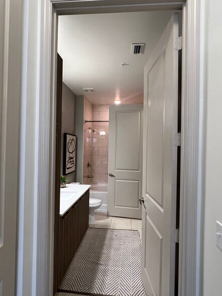 Building Photo - 5084 NW 84th Ave