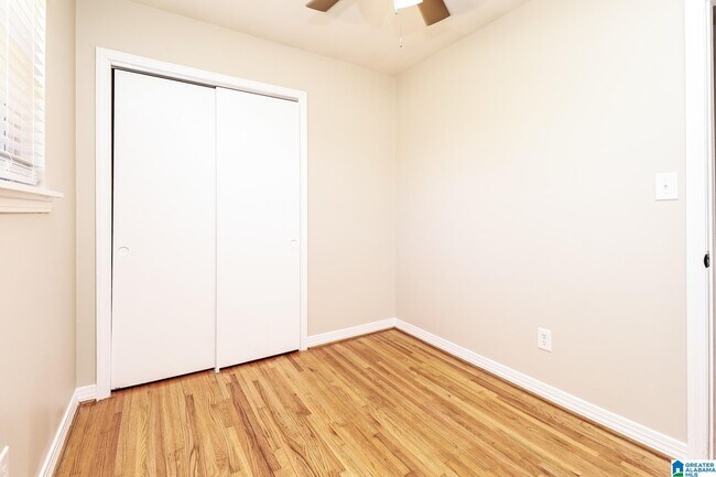 Building Photo - 104 Newport Dr