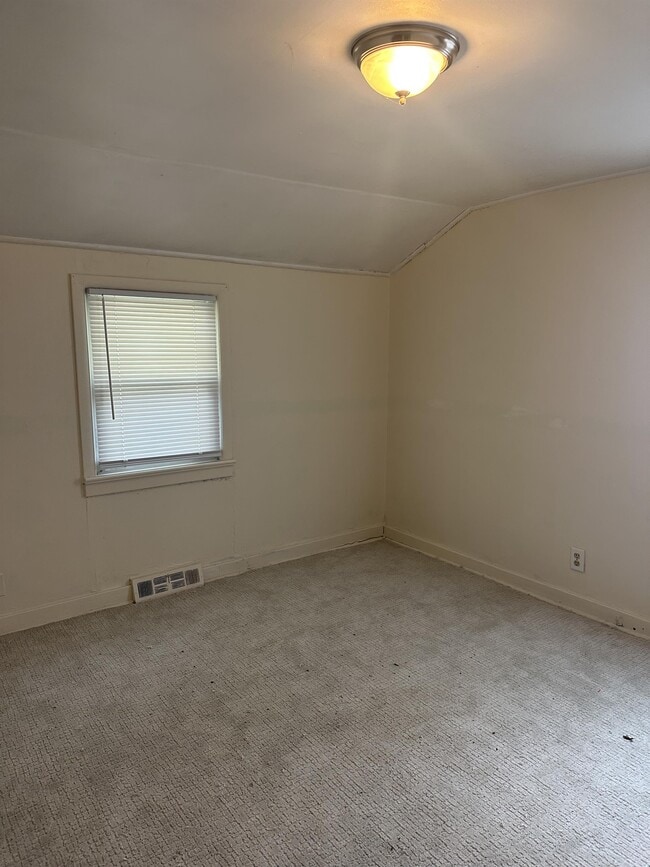 Building Photo - 2603 Westward Dr