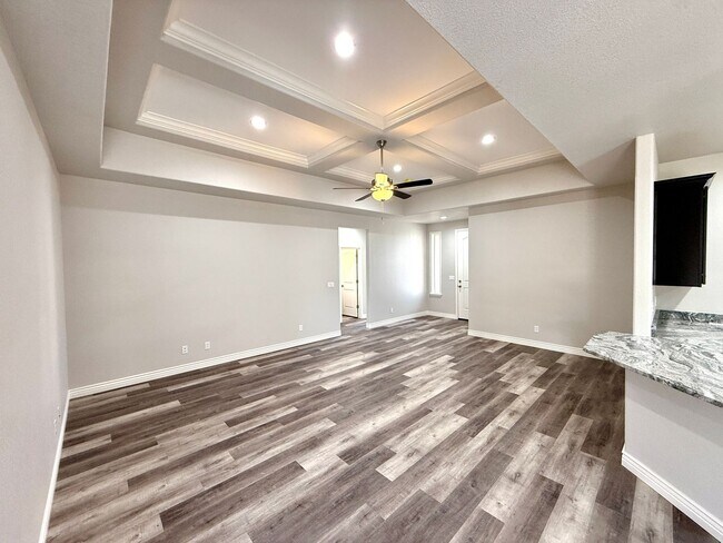 Building Photo - Gorgeous 2025 Built 3 Bedroom 2 Bath Home! *HOME IS CURRENTLY OCCUPIED, PLEASE DO NOT DISTURB THE...
