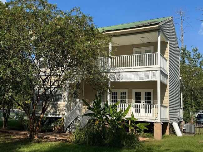 Building Photo - Charming 2 Bedroom Home for Lease in Denha...