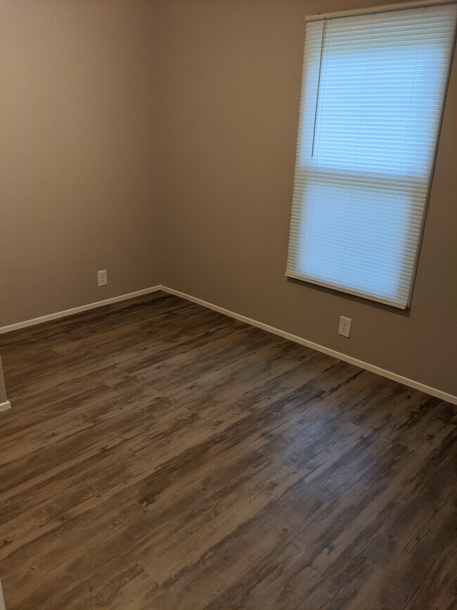 Bedroom 2 - 114 Victory Ln