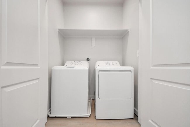 Building Photo - 7318 Leighton Mdw Ln