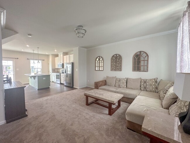 Building Photo - Village Oaks Townhome 3bed/2.5Bath
