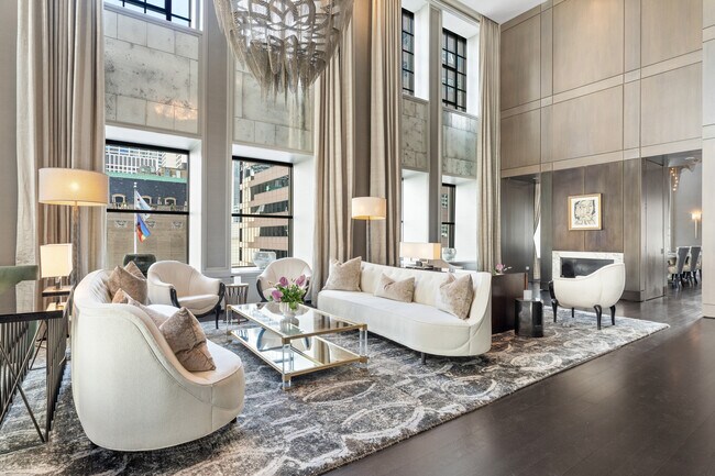 Building Photo - 118 E Erie St