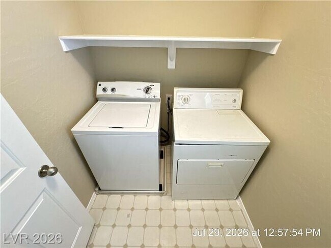 Building Photo - Gated Home with Open Floor Plan, Walk-In Closet & Resort Amenities