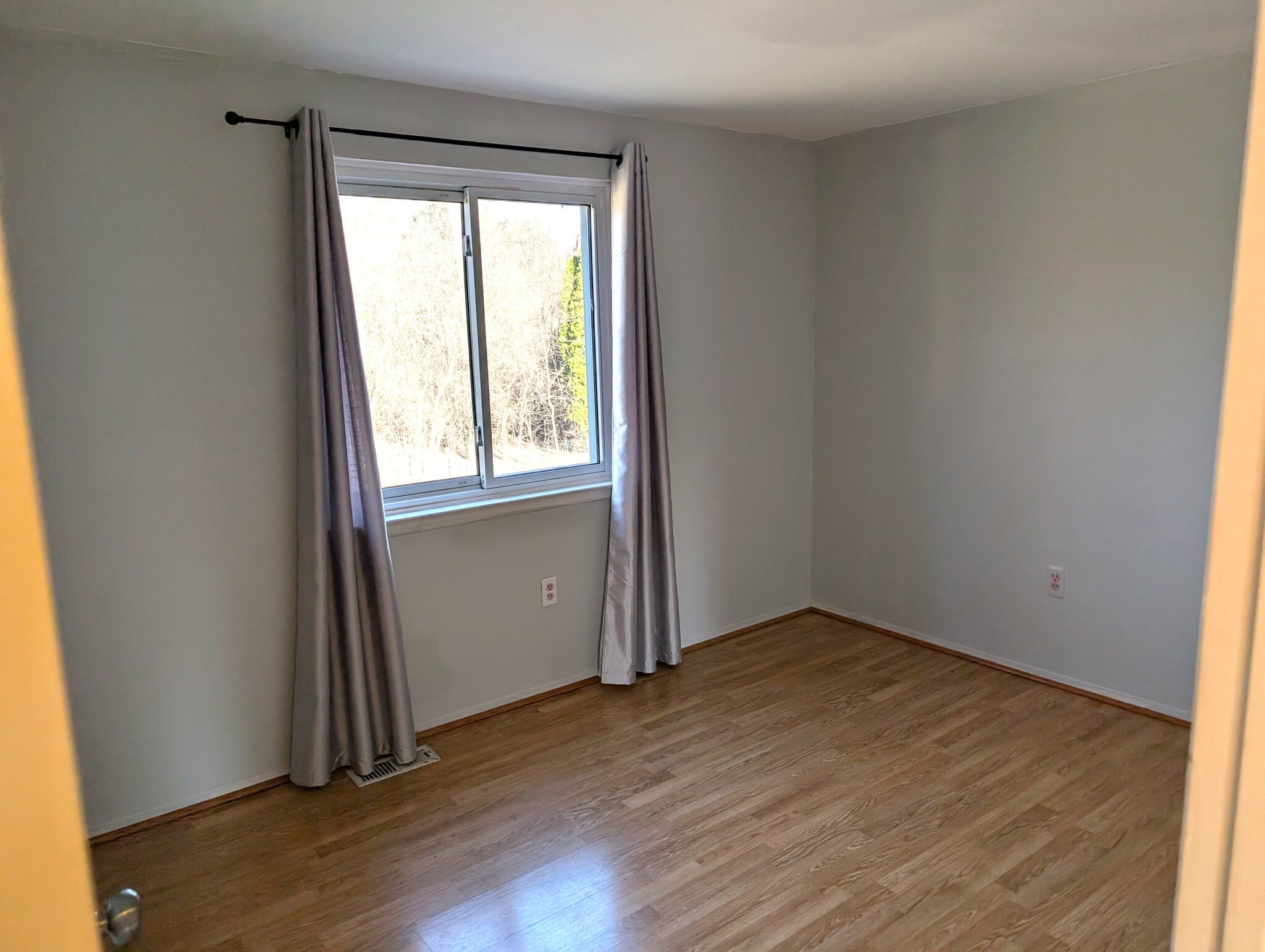 Bedroom 2 - 21765 Flanders St