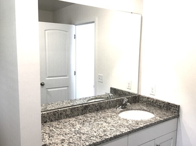 Building Photo - 999 Jt Westfield Dr