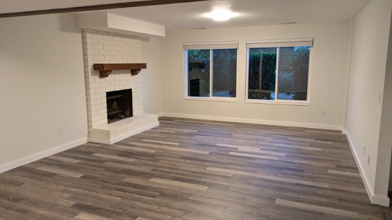 Building Photo - 12518 47th Dr SE