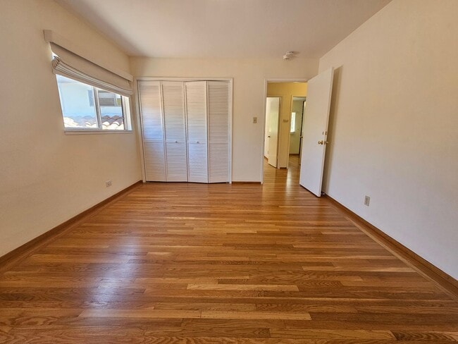 Building Photo - 4-Bedroom Single Family Home in Palo Alto-  lease take over