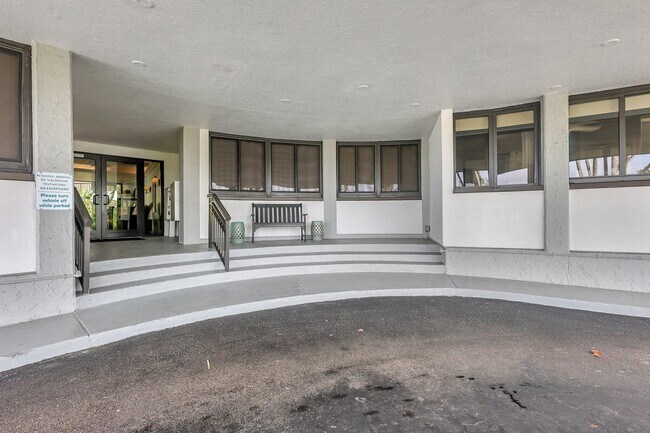 Building Photo - 1357 NE Ocean Blvd