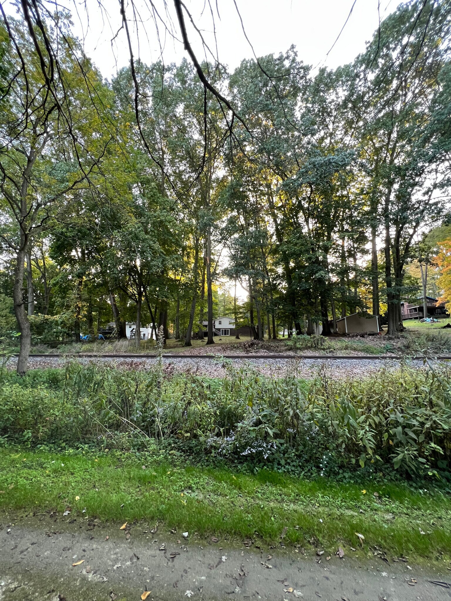 Proximity to Trail - 662 River Rd