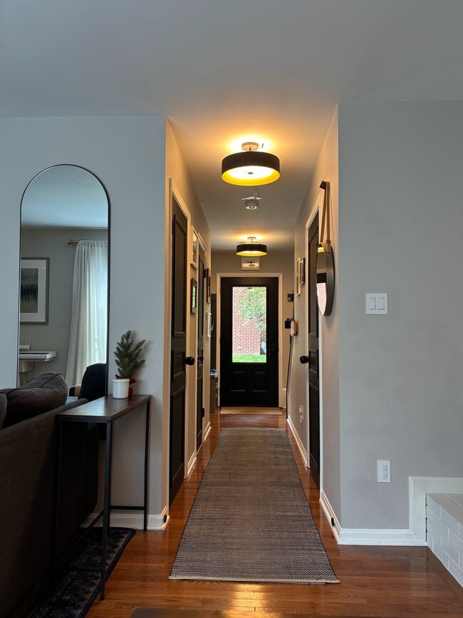 Building Photo - 7625 Lee Landing Dr